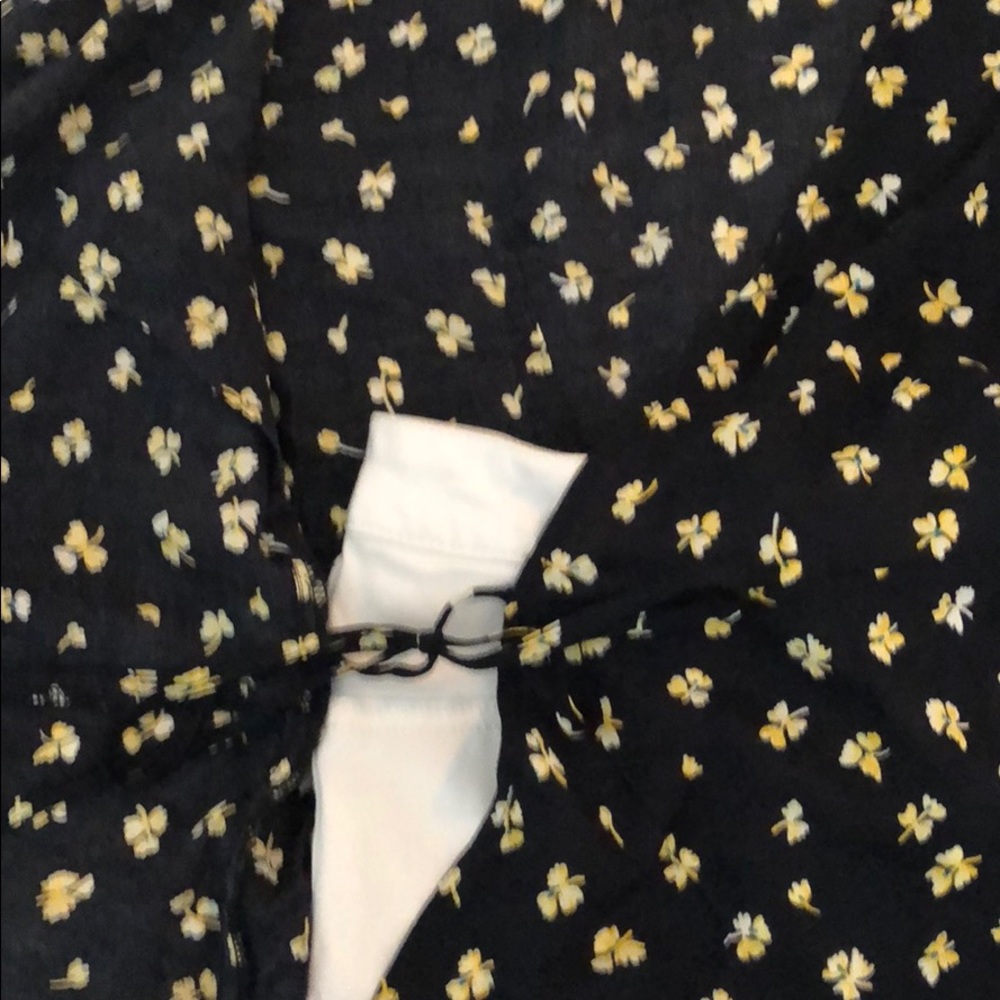 Crossed draped shirt